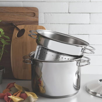 Jogo Cozi-Pasta Tramontina Solar em Aço Inox Fundo Triplo com Alças 2 Peças 24 cm 65500400