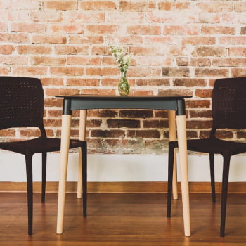 Cadeira Tramontina Safira em Polipropileno e Fibra de Vidro Marrom 92048109