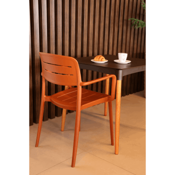Kit 4 Cadeira Tramontina Amélia Em Polipropileno Cor Terracota Com Braços 92099242