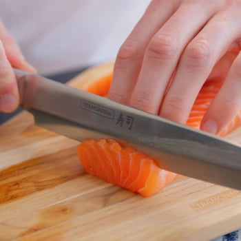  Faca Yanagiba Tramontina Sushi Diamond com Lâmina e Cabo em Aço Inox 13" 24240013