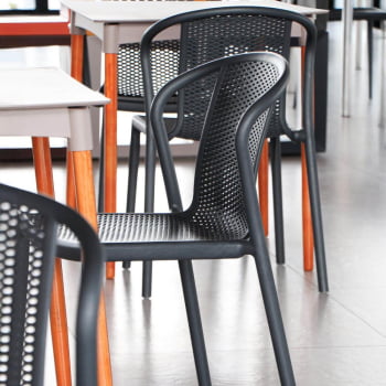 Cadeira Tramontina Summa Louise em Polipropileno e Fibra de Vidro Cor Grafite 92085007