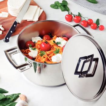Caçarola Tramontina Brava Funda Aço Inox Fundo Triplo Tampa Plana 24 cm 6,1 L 62404240