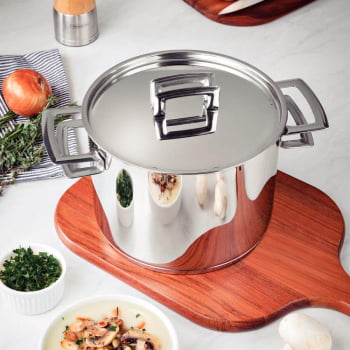 Caldeirão Tramontina Brava Aço Inox Fundo Triplo Tampa Plana 24 cm 7,7 L 62405240