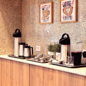 Garrafa Térmica Tramontina Exata em Aço Inox com Ampola de Vidro 1,2 L 61641120