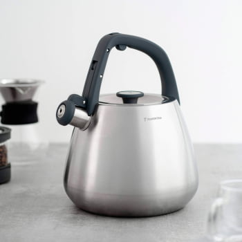 Chaleira Tramontina Em Aço Inox Com Apito e Cabo De Nylon 4 Litros 61488400