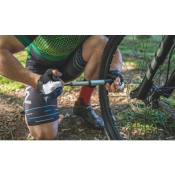 Bomba de Ar Portátil Tramontina Encher Pneu para Bicicleta 90 Psi 43132002