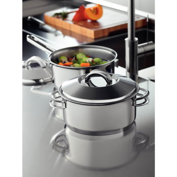 Caçarola Tramontina Solar Rasa 20 cm 2,9 L em Aço Inox Fundo Triplo com Tampa e Alças 62503200