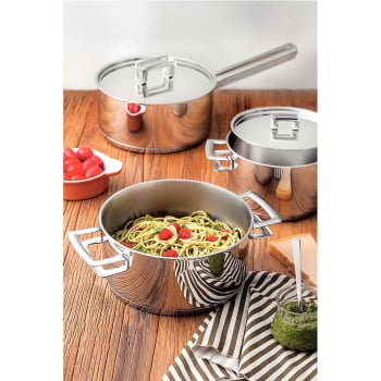 Caçarola Tramontina Brava Funda 20 cm 3,6 L em Aço Inox Fundo Triplo com Tampa Plana  Alças 62404200