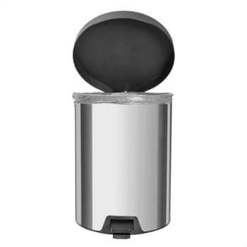 Lixeira com Pedal New Tramontina em aço inox com acabamento polido 5 L 94538705