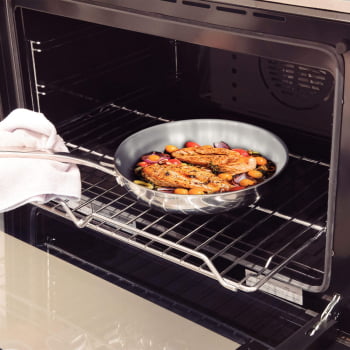 Frigideira Tramontina Grano em Aço Inox com Corpo Triplo e Cabo 26 cm 2,2 L 62155260