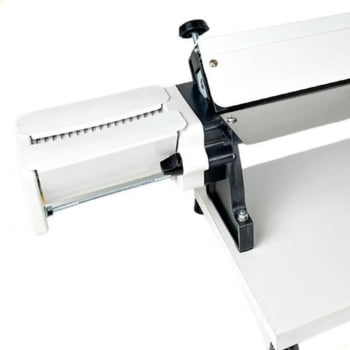 Cilindro Laminador Elétrico Malta 28 Cm Com Cortador de Talharim Branco 220v 3127000