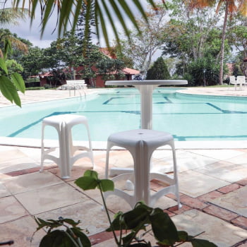 10 Banquetas Tramontina Niterói em Polipropileno Branco 45 cm 92411010