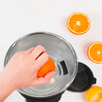 Extrator De Sucos Skymsen EX Em Aço Inox E Câmara Em Alumínio Bivolt