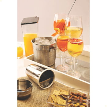 Coqueteleira Para Drinks Tramontina Millenium Em Aço Inox Com Detalhes Foscos 680 ml 61346080