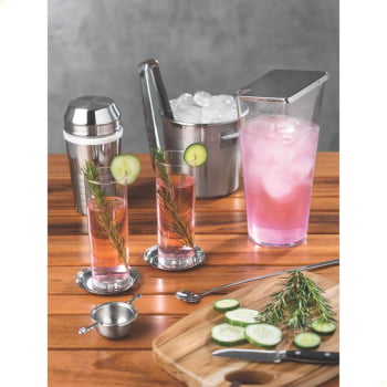 Coqueteleira Para Drinks Tramontina Millenium Em Aço Inox Com Detalhes Foscos 680 ml 61346080