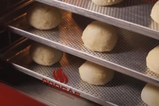 Kit Forno Elétrico Progás Turbo Fast Oven 127V Com Mesa PRP-004 G2 E 4 Bandejas Imeca