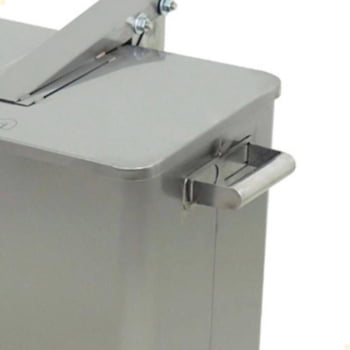 Lixeira Industrial Imeca Em Aço Inox 430 75L Com Tampa 4 Rodízios 2 Travas E Alças Laterais 7494